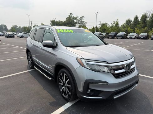 Used 2021 Honda Pilot Touring image 8