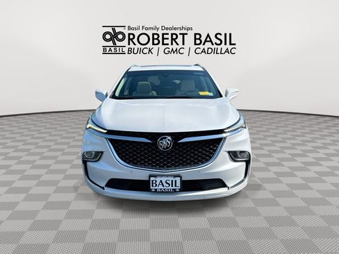 Used 2022 Buick Enclave Avenir AWD/4WD image 3