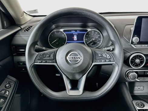 Used 2023 Nissan Sentra SV FWD image 18