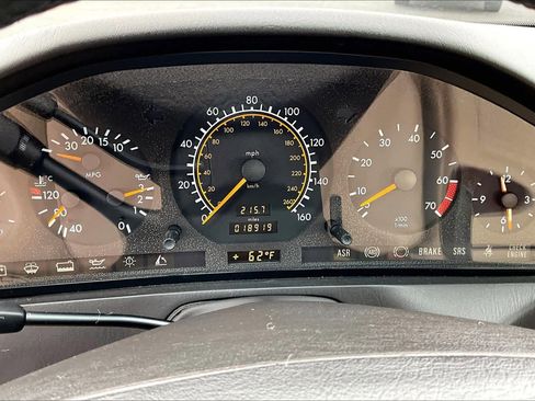 Used 1995 Mercedes-Benz SL 500 image 26