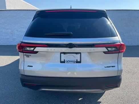 Used 2024 Toyota Grand Highlander Limited image 7