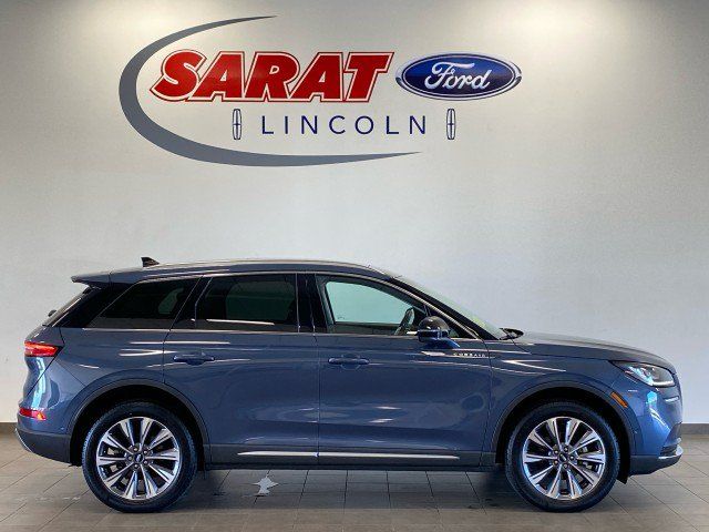 Used 2022 Lincoln Corsair Reserve w/ Equipment Group 201A AWD/4WD image 1