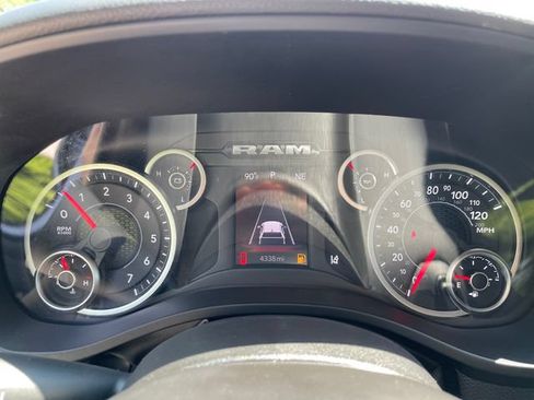 Used 2026 RAM 1500 Big Horn AWD/4WD image 30