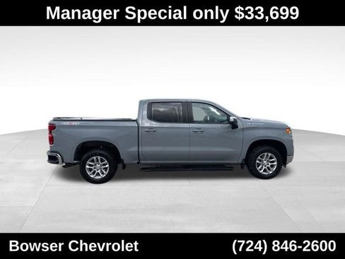 Used 2024 Chevrolet Silverado 1500 LT AWD/4WD image 6