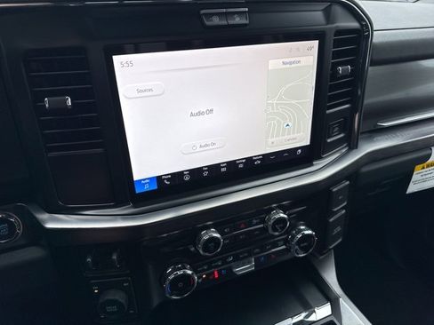 New 2025 Ford F250 Lariat w/ Black Appearance Package image 15