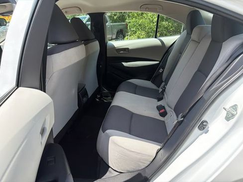Certified 2025 Toyota Corolla LE w/ Convenience Package FWD image 18