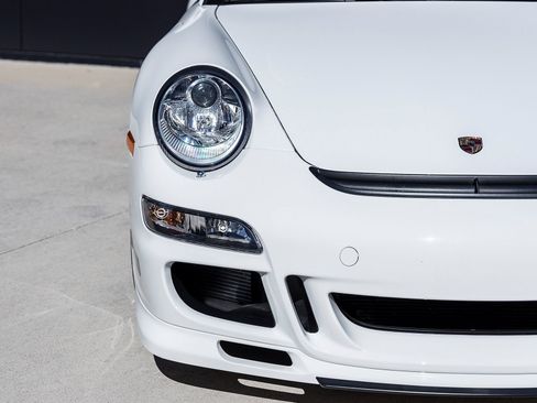 Used 2008 Porsche 911 GT3 RS image 21