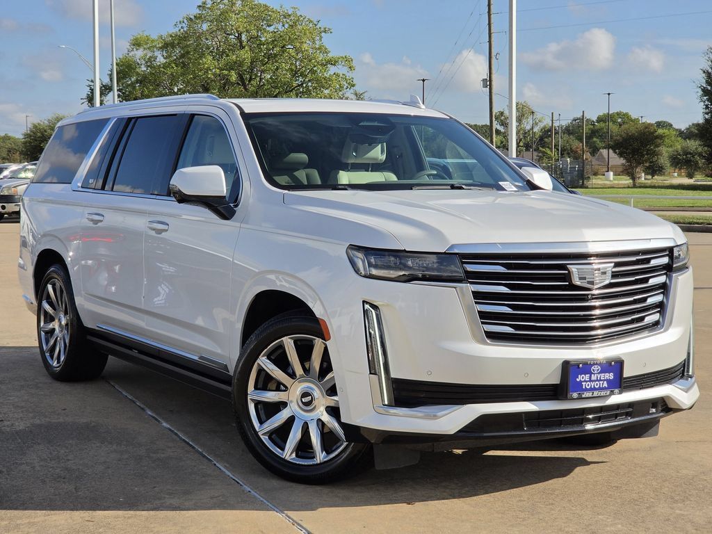 Used 2022 Cadillac Escalade ESV Premium Luxury Platinum AWD/4WD image 2