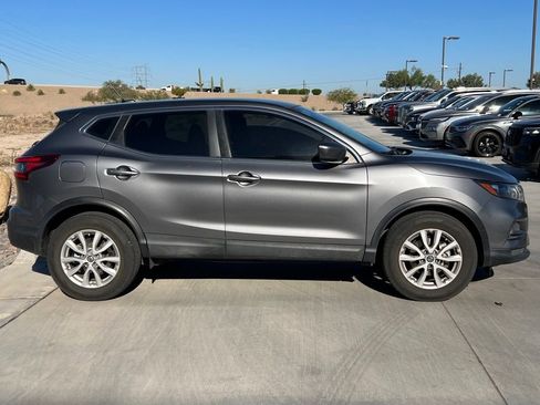 Used 2020 Nissan Rogue Sport S w/ Appearance Package image 3