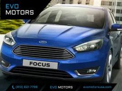 Used 2016 Ford Focus SE w/ Equipment Group 201A FWD image 1