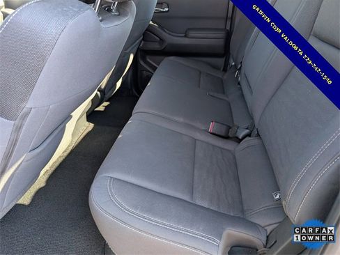 Used 2022 Nissan Frontier SV image 27