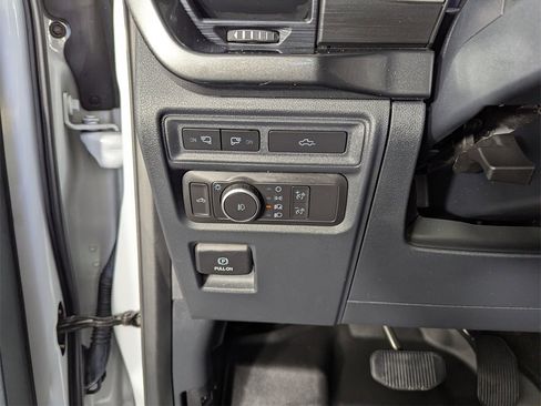 Used 2021 Ford F150 XLT w/ Equipment Group 302A High image 20