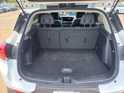 Used 2025 Buick Encore GX Preferred FWD image 30