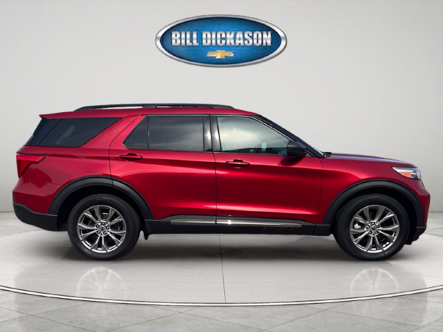 Used 2020 Ford Explorer XLT w/ Equipment Group 202A AWD/4WD image 11
