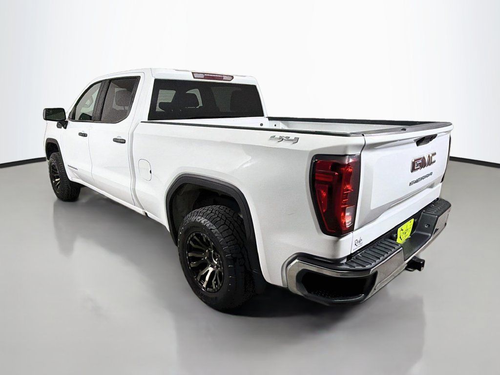 Used 2020 GMC Sierra 1500 4x4 Crew Cab w/ Sierra Value Package image 8