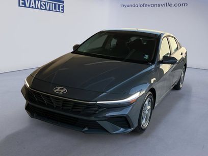 New 2026 Hyundai Elantra SE