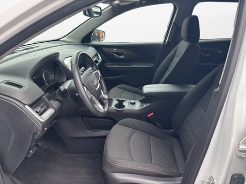 Certified 2019 GMC Terrain SLE w/ Driver Convenience Package FWD image 9