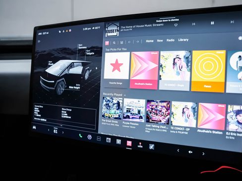 Used 2024 Tesla Cybertruck Cyberbeast image 75