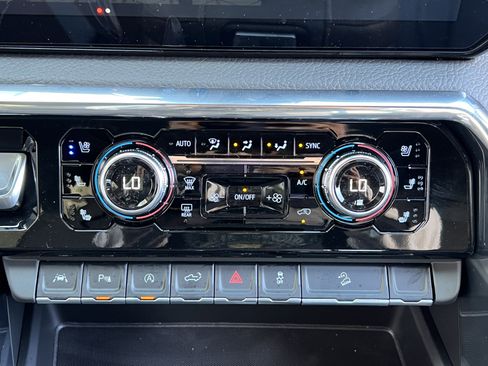 New 2026 GMC Sierra 1500 Denali AWD/4WD image 29