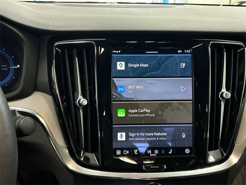 Certified 2024 Volvo S60 T8 Plus image 15