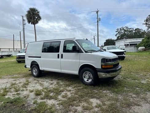 New 2025 Chevrolet Express 2500 w/ Driver Convenience Package RWD image 20