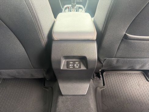 Used 2025 Subaru Crosstrek 2.5i Wilderness w/ Wilderness Package image 25