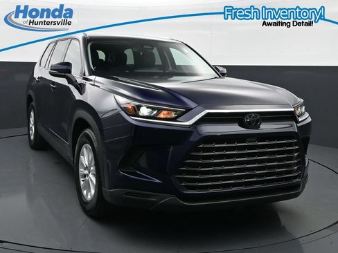 Used 2024 Toyota Grand Highlander AWD image 1