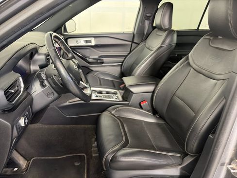 Used 2022 Ford Explorer ST w/ Equipment Group 401A AWD/4WD image 11