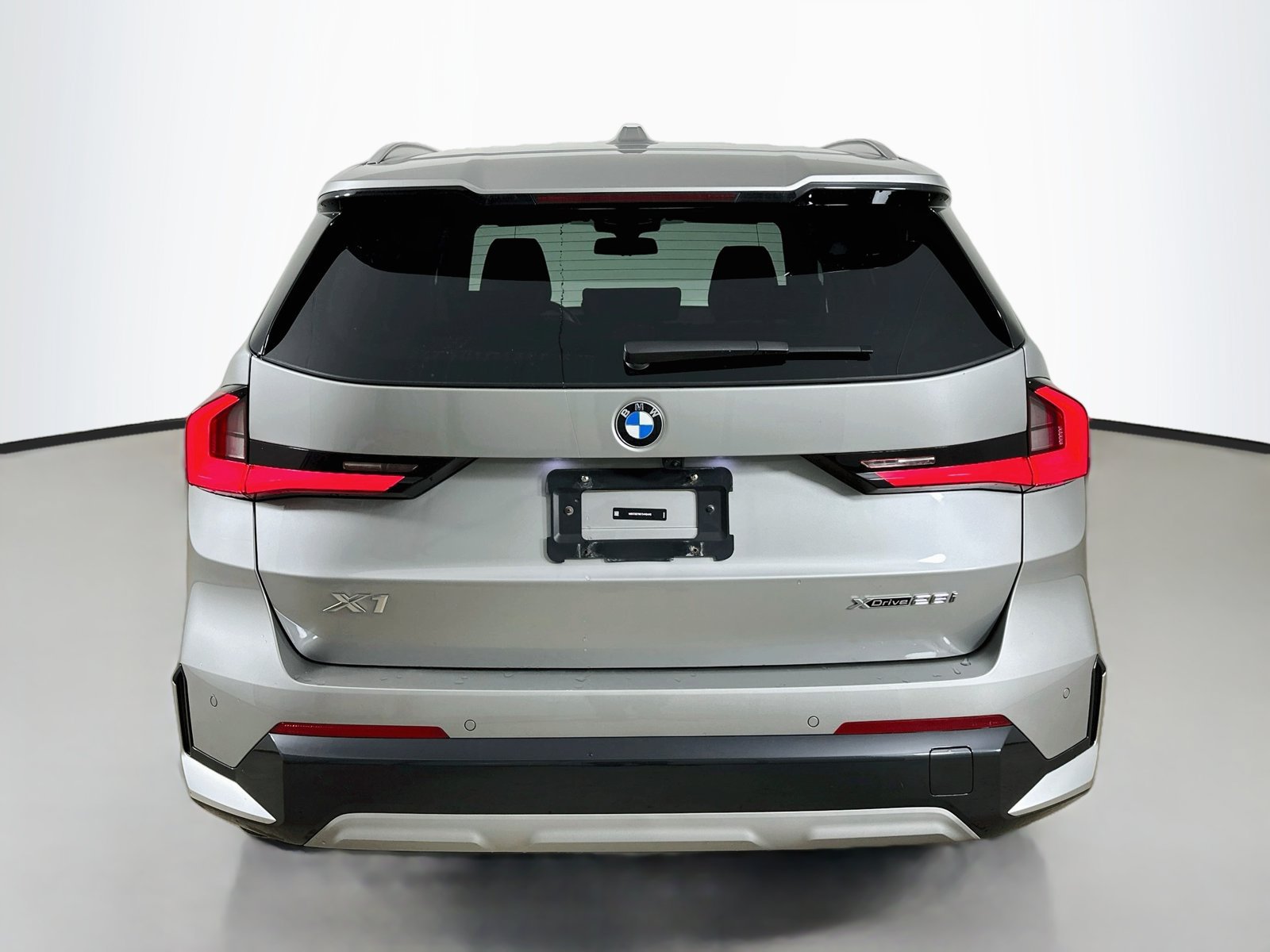 Used 2026 BMW X1 xDrive28i w/ Convenience Package AWD/4WD image 6