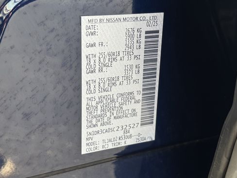 Used 2025 Nissan Pathfinder SL FWD image 30