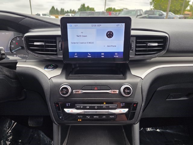 Used 2020 Ford Explorer XLT w/ Comfort Package AWD/4WD image 29
