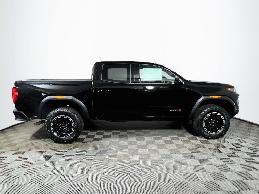 New 2026 GMC Canyon AT4 AWD/4WD image 8