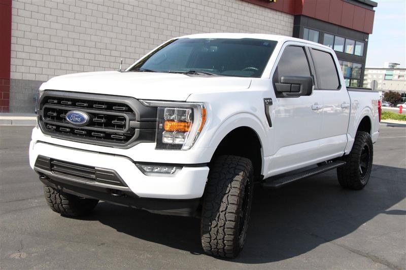 Used 2021 Ford F150 XLT w/ Equipment Group 302A High AWD/4WD image 4