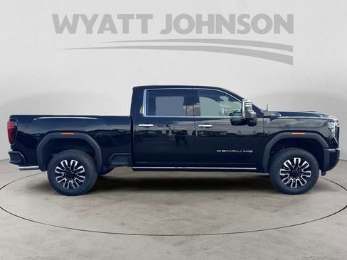 New 2026 GMC Sierra 2500 Denali Ultimate AWD/4WD image 6