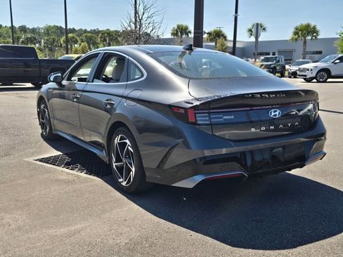 Used 2024 Hyundai Sonata SEL w/ Convenience Package image 7