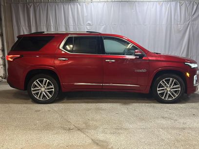 Used 2023 Chevrolet Traverse High Country