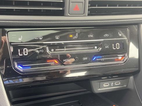 New 2026 Volkswagen Jetta SE image 27