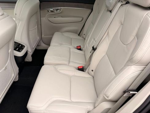 New 2026 Volvo XC90 B6 Ultra w/ Protection Package AWD/4WD image 15