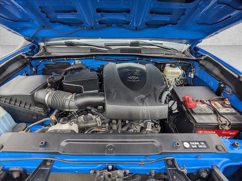 Used 2019 Toyota Tacoma TRD Pro w/ Desert Air Intake Package AWD/4WD image 21