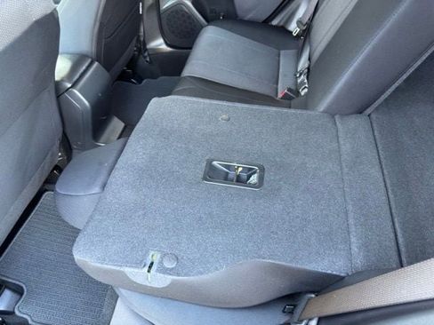 Used 2021 Subaru Crosstrek 2.0i AWD/4WD image 20
