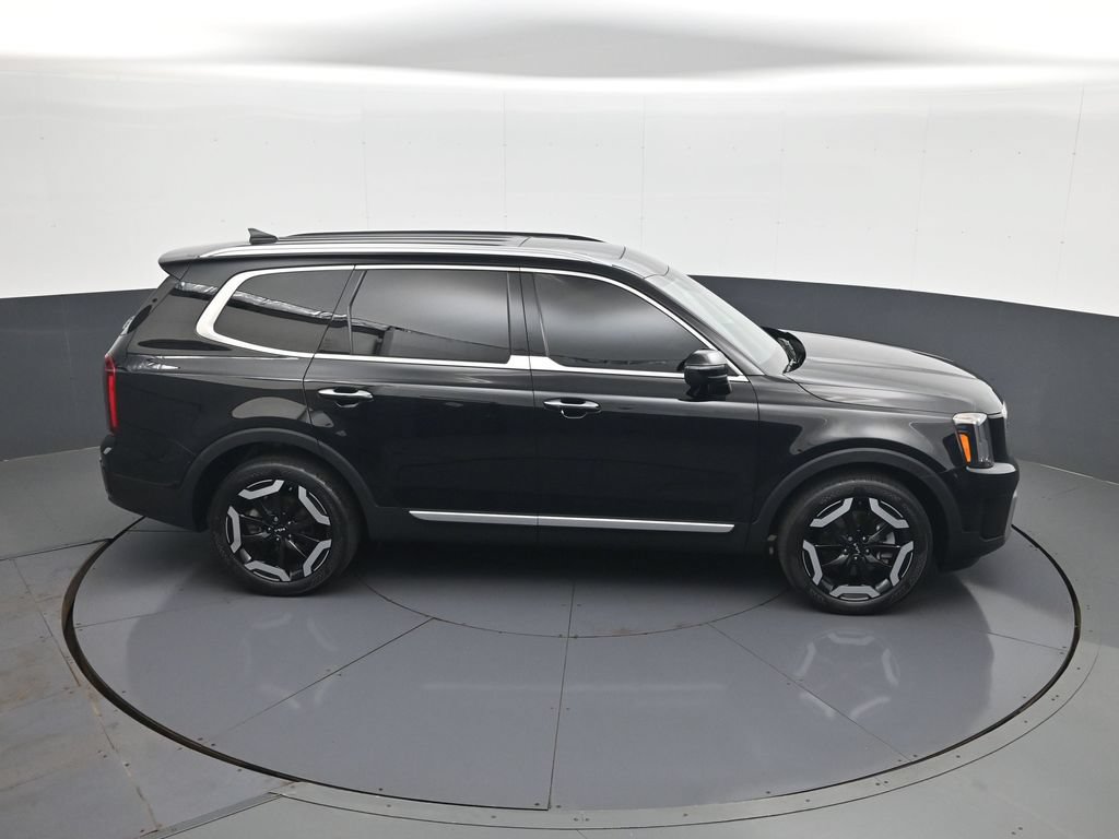 Used 2023 Kia Telluride S w/ S Sunroof Package FWD image 18