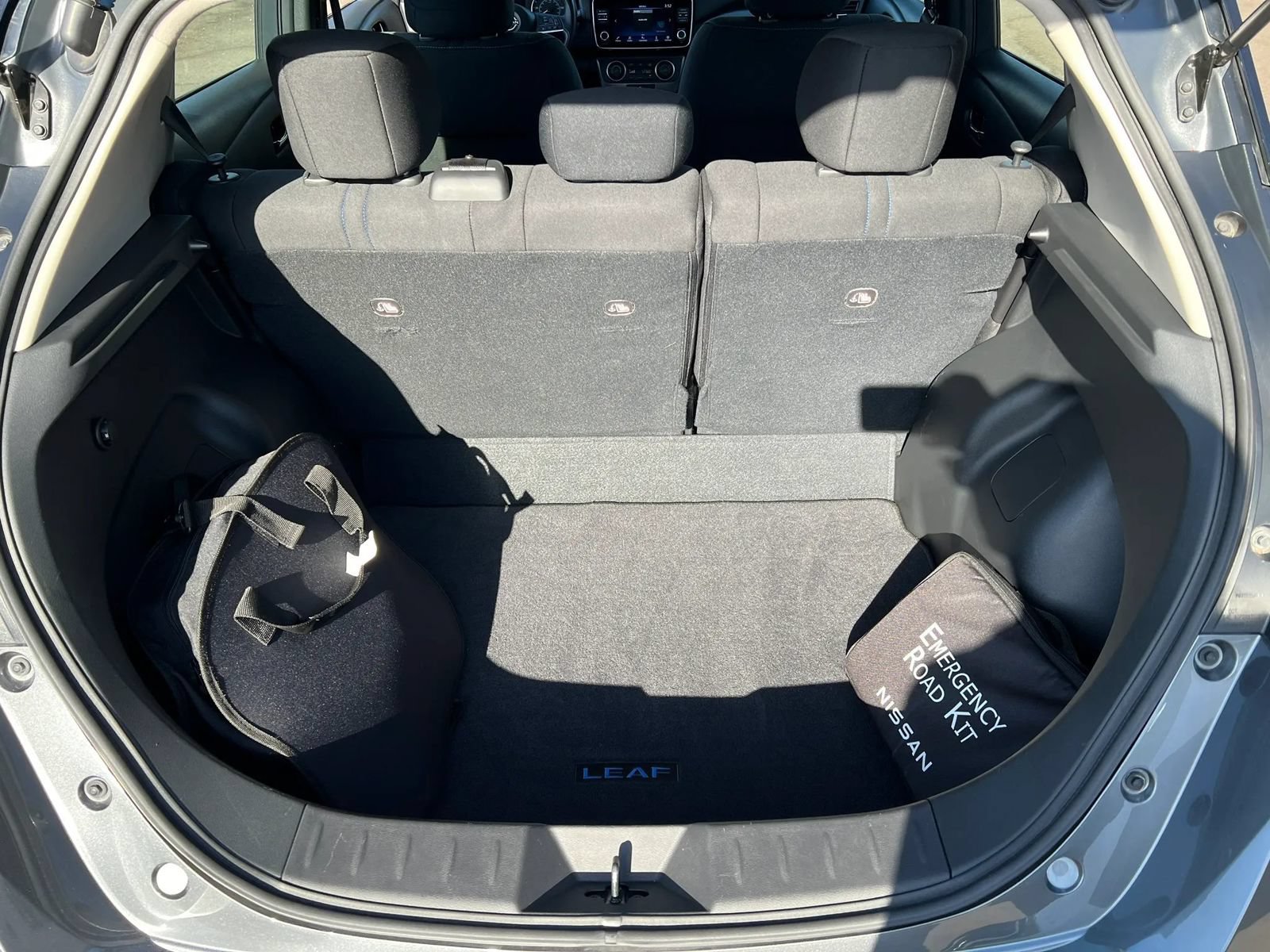 Used 2025 Nissan Leaf S FWD image 33