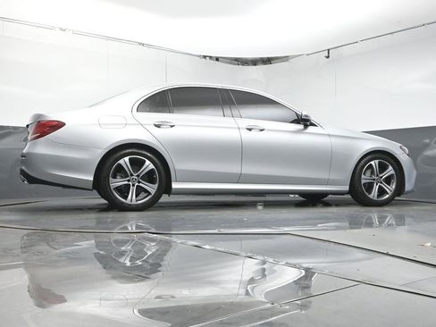 Used 2020 Mercedes-Benz E 350 Sedan w/ Premium Package image 37