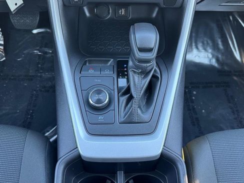 Certified 2025 Toyota RAV4 LE AWD/4WD image 12
