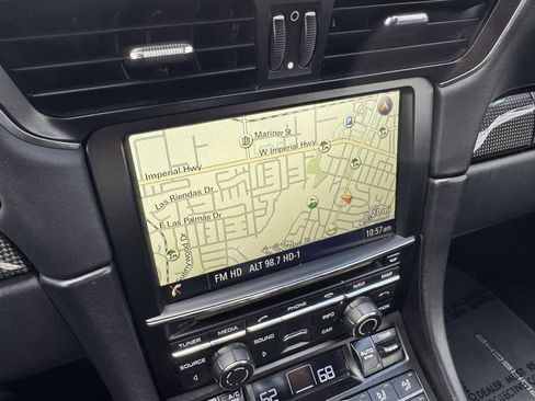 Used 2016 Porsche 911 Turbo image 26