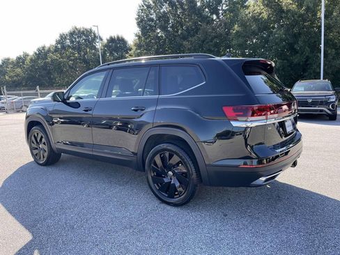 New 2026 Volkswagen Atlas SE FWD image 4
