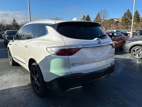 Used 2023 Buick Enclave Essence w/ Experience Buick Package image 5