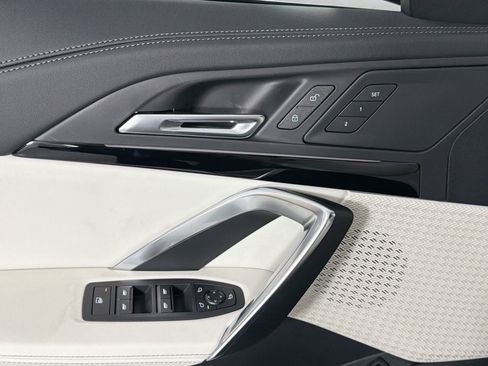 New 2026 BMW X1 xDrive28i w/ Technology Package image 17