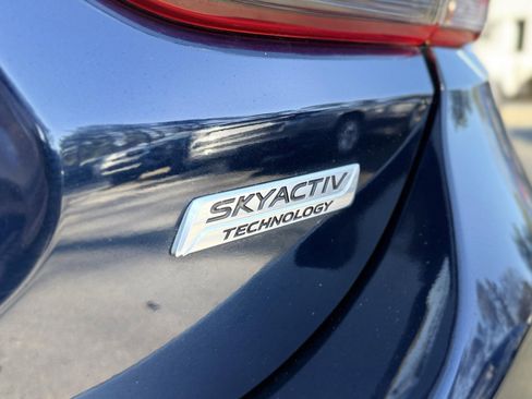 Used 2017 MAZDA MAZDA6 Touring image 12