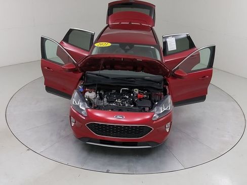 Certified 2021 Ford Escape SEL FWD image 43
